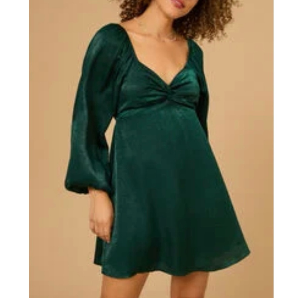 NEW Altar’d State Green Satin Holiday Dress Plus Size Medium NWT